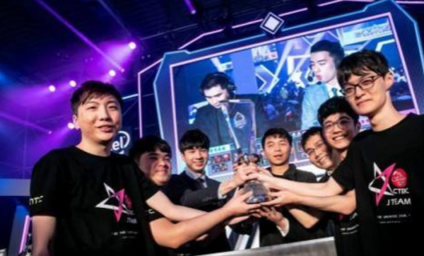 IEM Dallas 2025小组赛前十名最佳选手