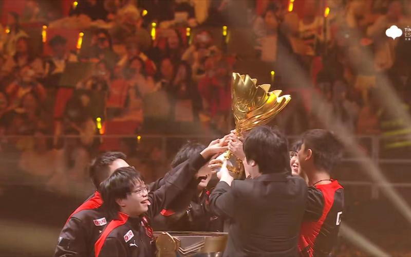 CS2 在9个月内开启的箱子数量创下纪录