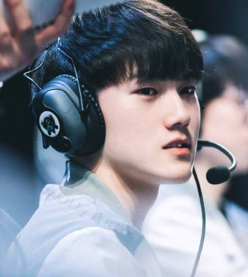 沙特电竞世界杯LOL项目票务信息：最低38元，决赛日门票46元