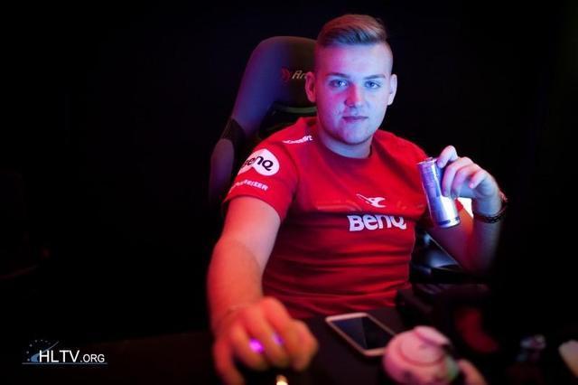 LGD群访 Envyy：（能赢）在优势的时候打的更积极是重要原因
